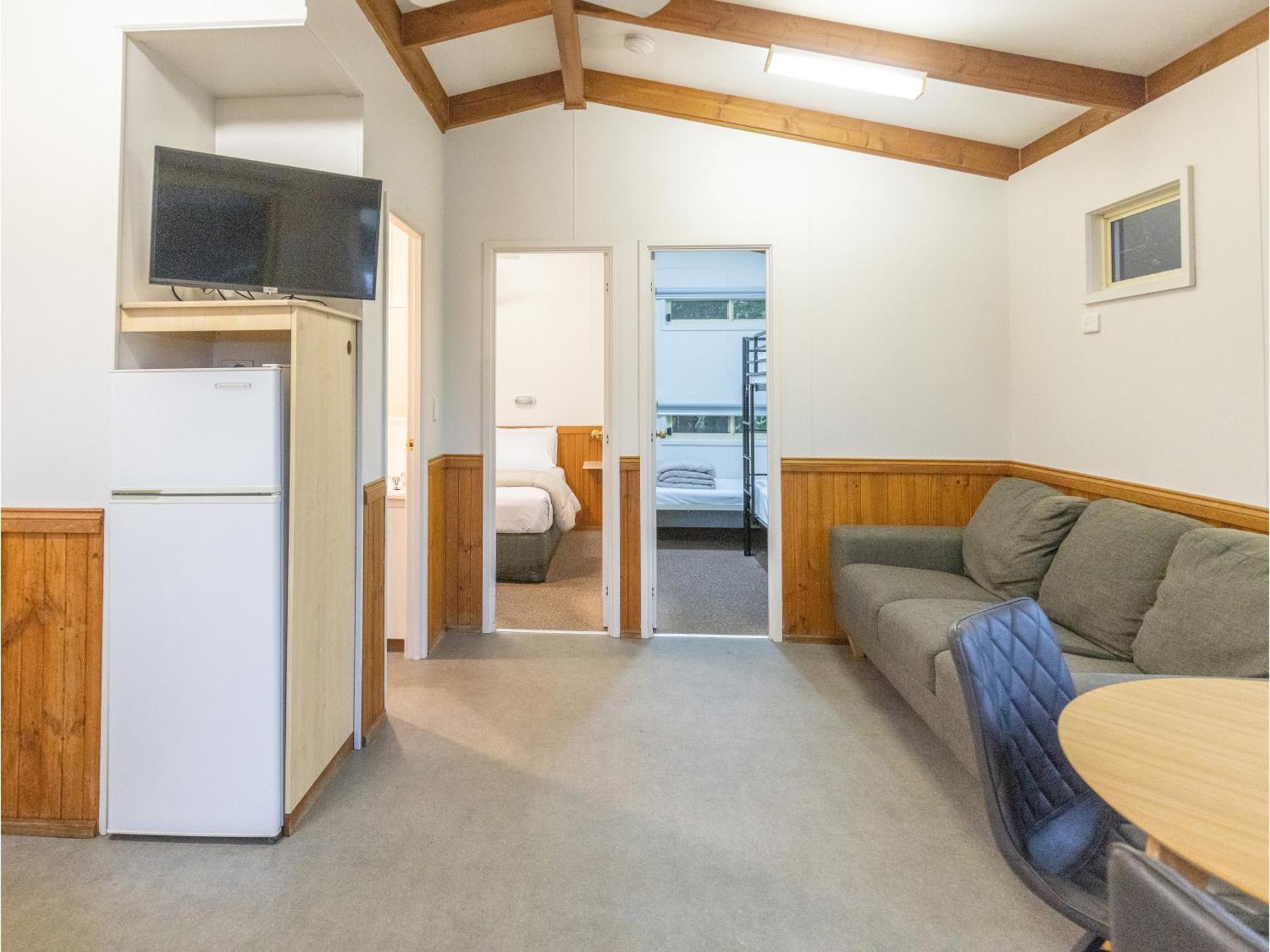 Nrma Warrnambool Riverside Holiday Park Oda fotoğraf