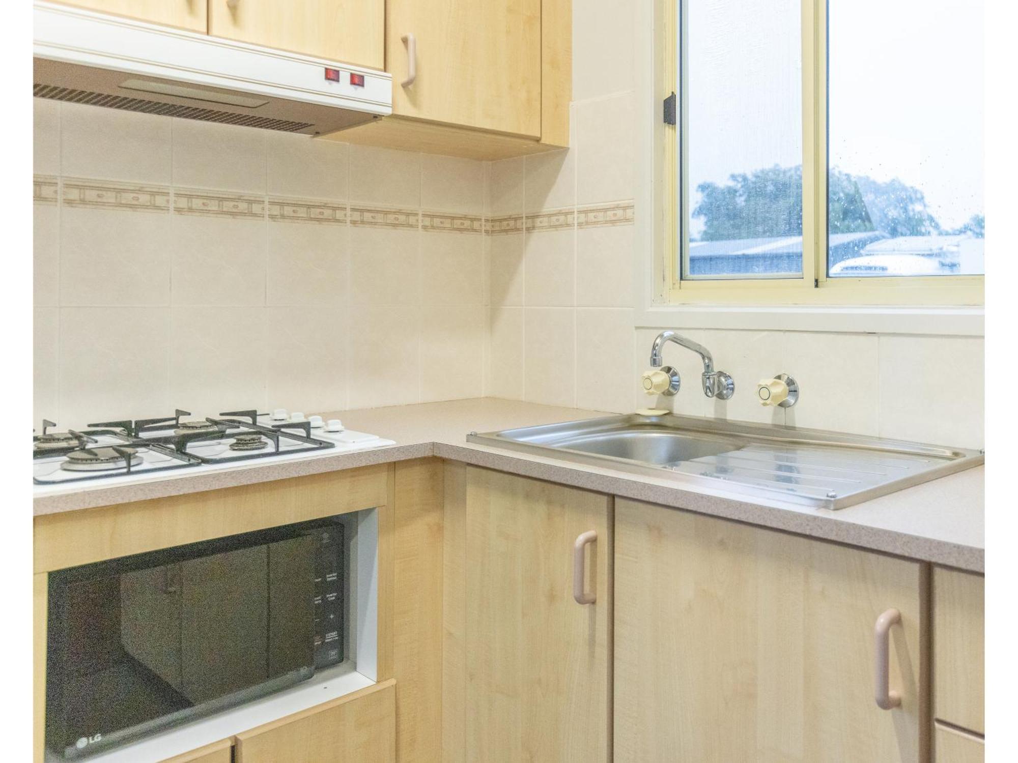 Nrma Warrnambool Riverside Holiday Park Oda fotoğraf